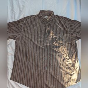 Kuhl Men's XL Brown Striped Short Sleeve 95% Nylon Button Down Shirt W/Pocket